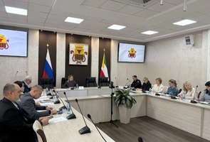 Заседание Комиссии по профилактике незаконного потребления наркотических средств, наркомании и алкоголизма при администрации города